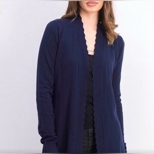 💥 Evolution Scallop Edge Navy Sweater